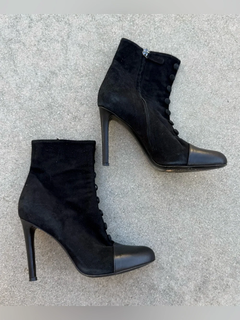 Barneys New York black suede and leather cap-toe stiletto ankle boots size 38.5
